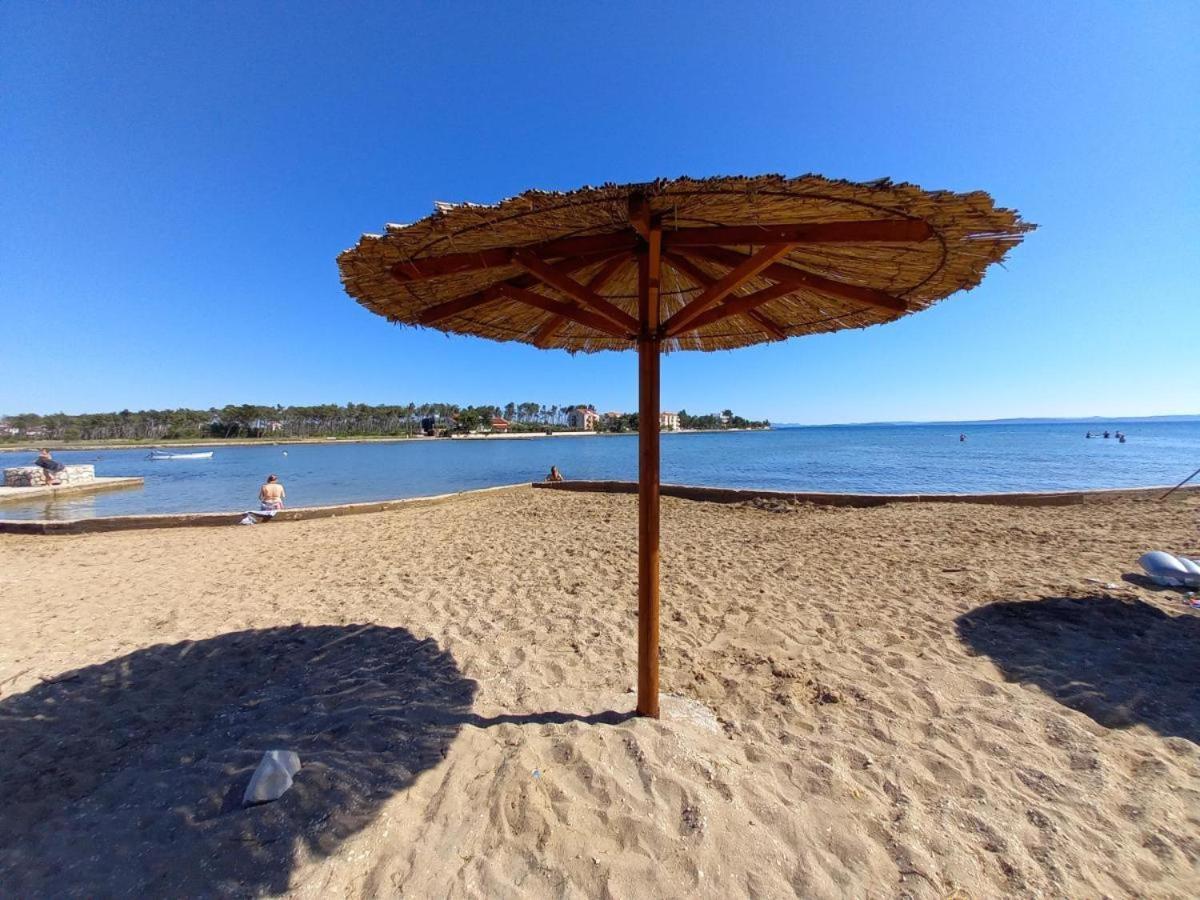 Sand & Relax Privlaka - Mobile Home Gloria المظهر الخارجي الصورة