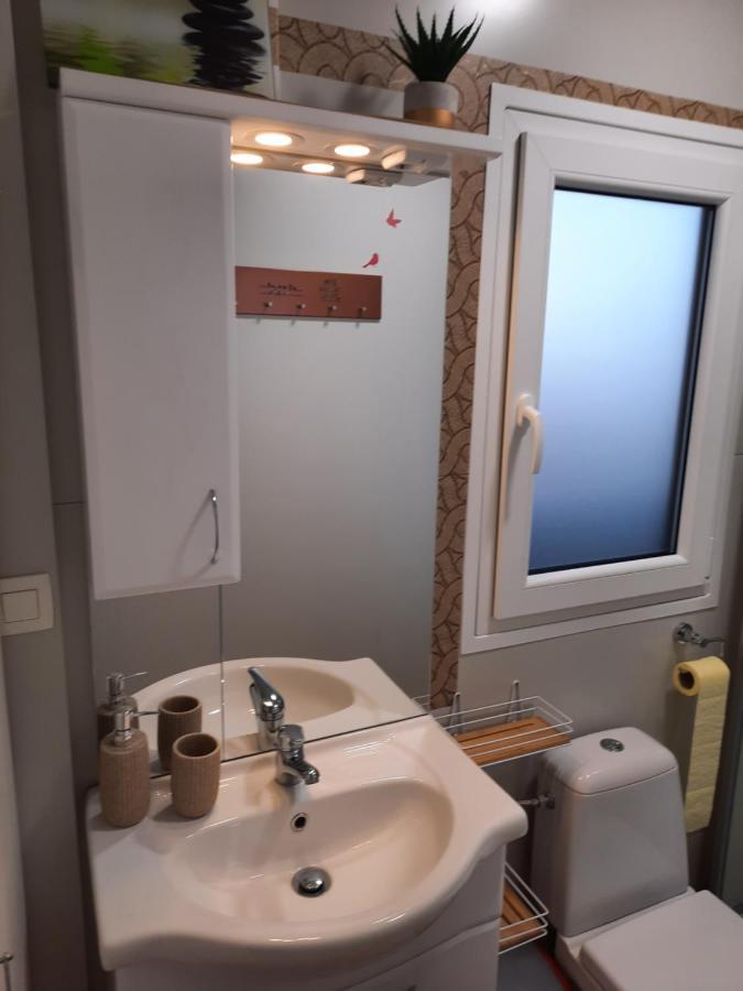 Sand & Relax Privlaka - Mobile Home Gloria المظهر الخارجي الصورة